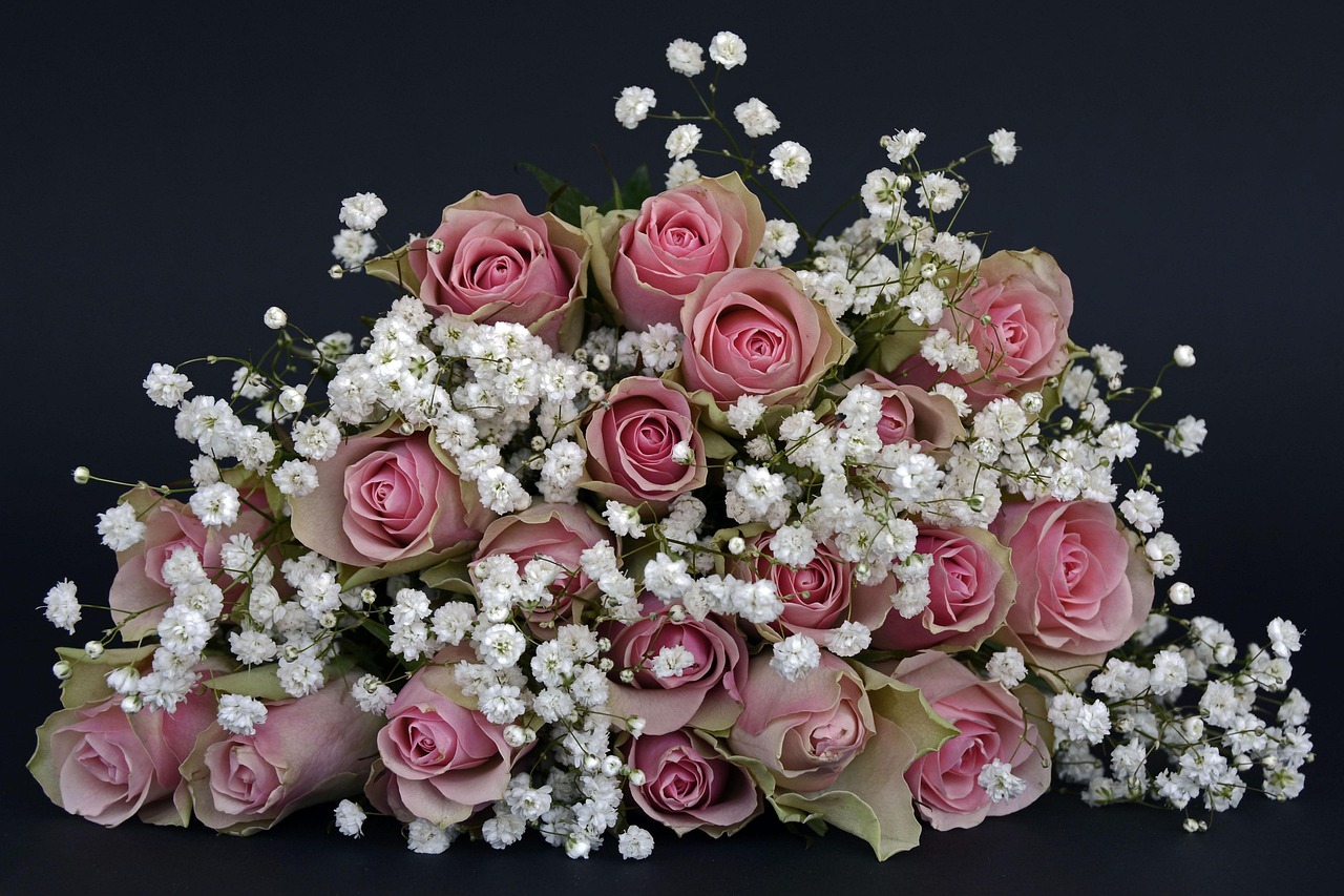 Home roses, rose petals, blossoms, pink, flower wallpaper, white, beautiful flowers, gypsophila, flower, flower background, nature, bouquet of flowers, thank you, love, in love, wedding, bouquet of roses, wedding day